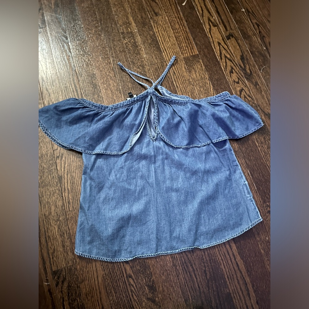 Express off the shoulder top size xs